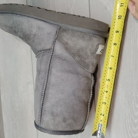 Ugg Australia Women 5825 Classic Short Sheepskin Leather boots shoes sz 10 - Picture 8 of 14